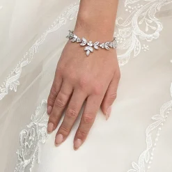 Lace & Favour Adelaide Silber Vintage inspiriertes Kristallarmband* Prom Armbänder | Silberner Abschlussball-schmuck