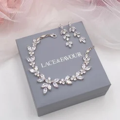 Lace & Favour Adelaide Silber Vintage inspiriertes Kristallarmband* Prom Armbänder | Silberner Abschlussball-schmuck