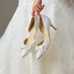 Perfect Bridal Adele Elfenbein Satin Zweiteilige Spitzenschuhe mit Perlenschleife* Hochzeitsschuhe | Schuhe Mit Mittlerem Absatz