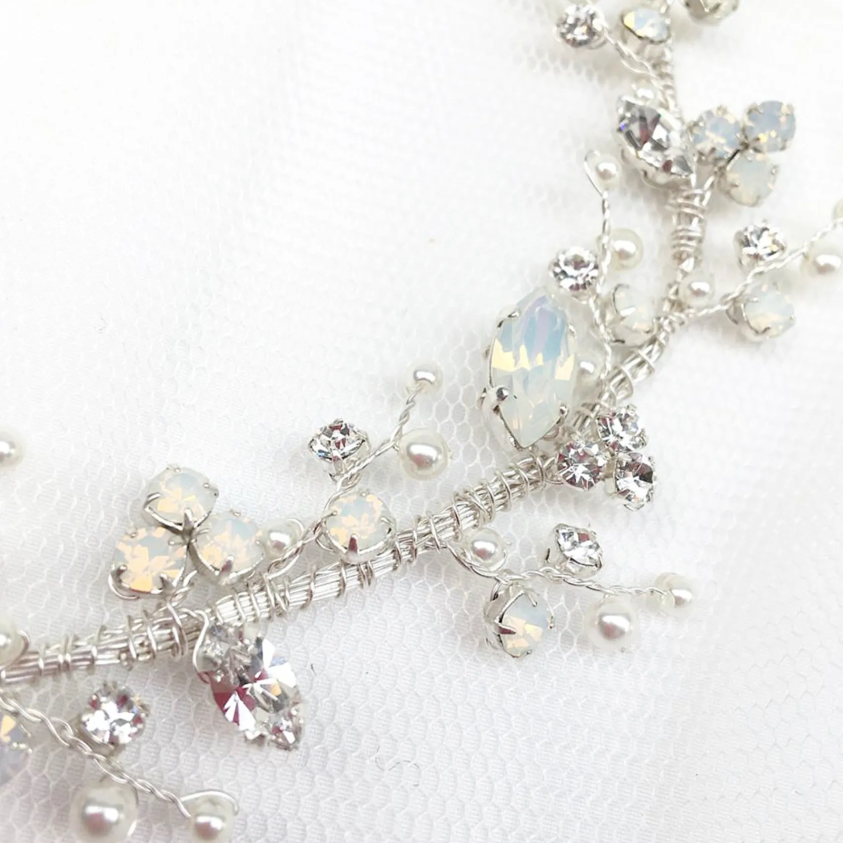Beads & Beyond Adeline Opal Kristall und Perle Hochzeit Haarsträhne* Haarschmuck Aus Kristall | Blaue Haar-accessoires