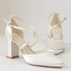 Paradox London Alysha Einfärbbar Elfenbein Satin Kreuz Riemen Block Ferse Gericht Schuhe* Hochzeitsschuhe | Schuhe Mit Mittlerem Absatz