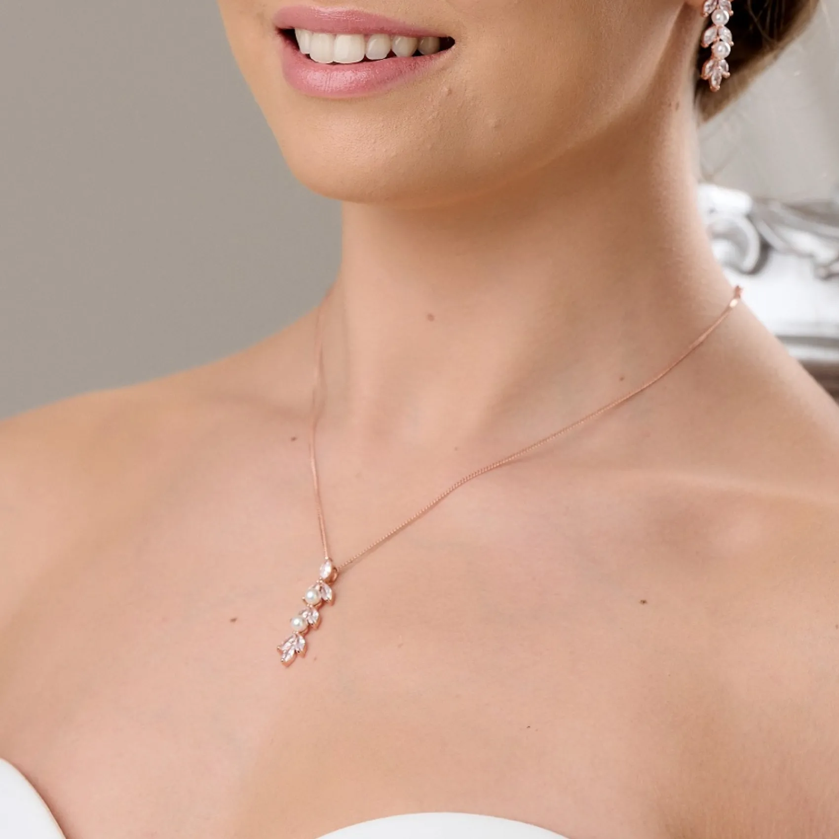 Lace & Favour Amalia Rose Gold Cubic Zirkonia und Perle Anhänger Halskette* Geschenke Für Brautjungfern | Geschenke Für Die Braut