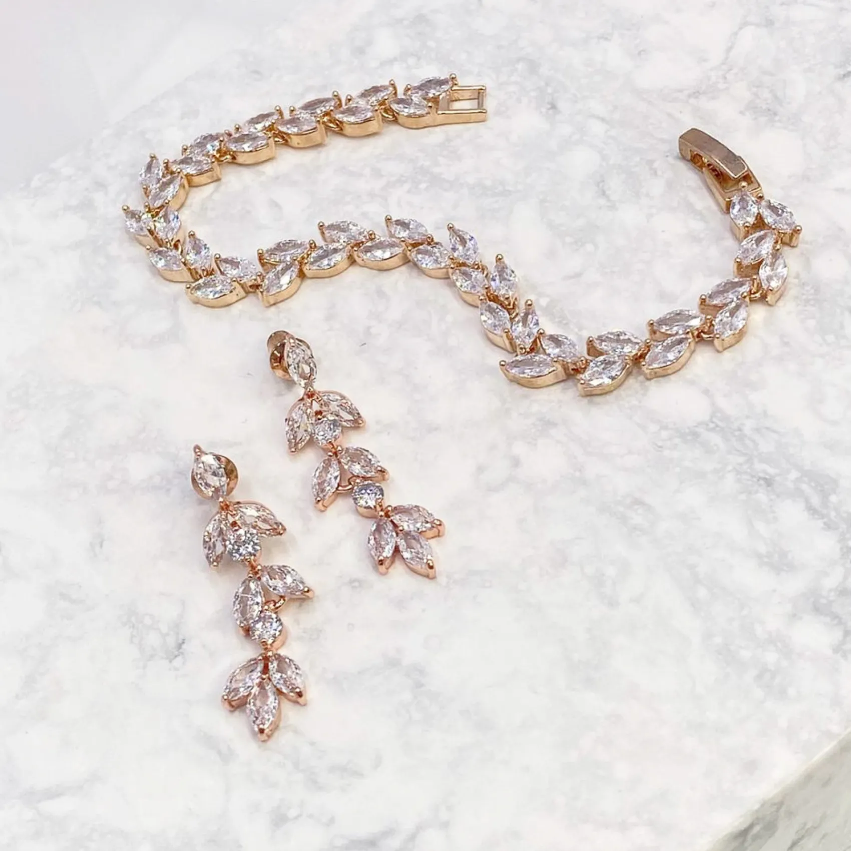 Lace & Favour Amara Rose Gold Crystal Vine of Leaves Armbänder* Geschenke Für Brautjungfern | Geschenke Für Die Braut
