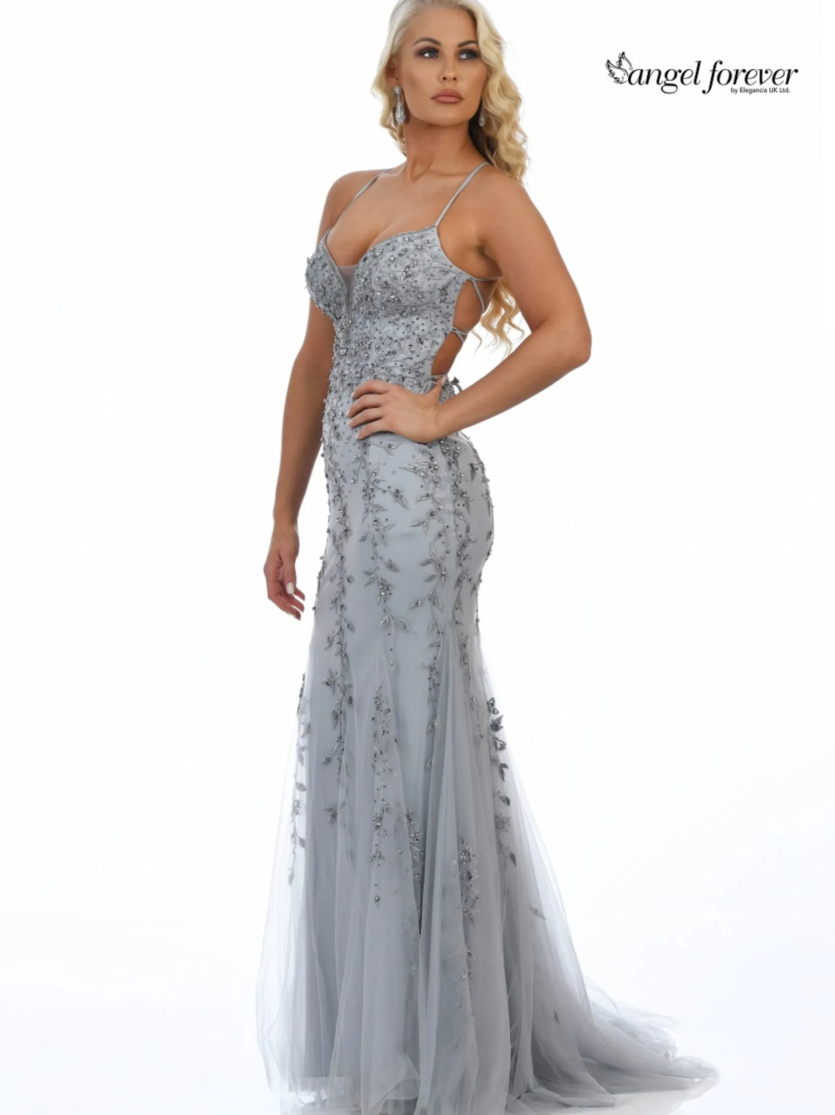 Angel Forever Perlenbesetztes rückenfreies Fishtail-Abschlussballkleid (Silber)* Angel Forever Ballkleider