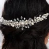 Lace & Favour Annie Kopfschmuck mit Perlen und Kristallen für die Braut* Perlen-haarschmuck | Silberne Haar-accessoires