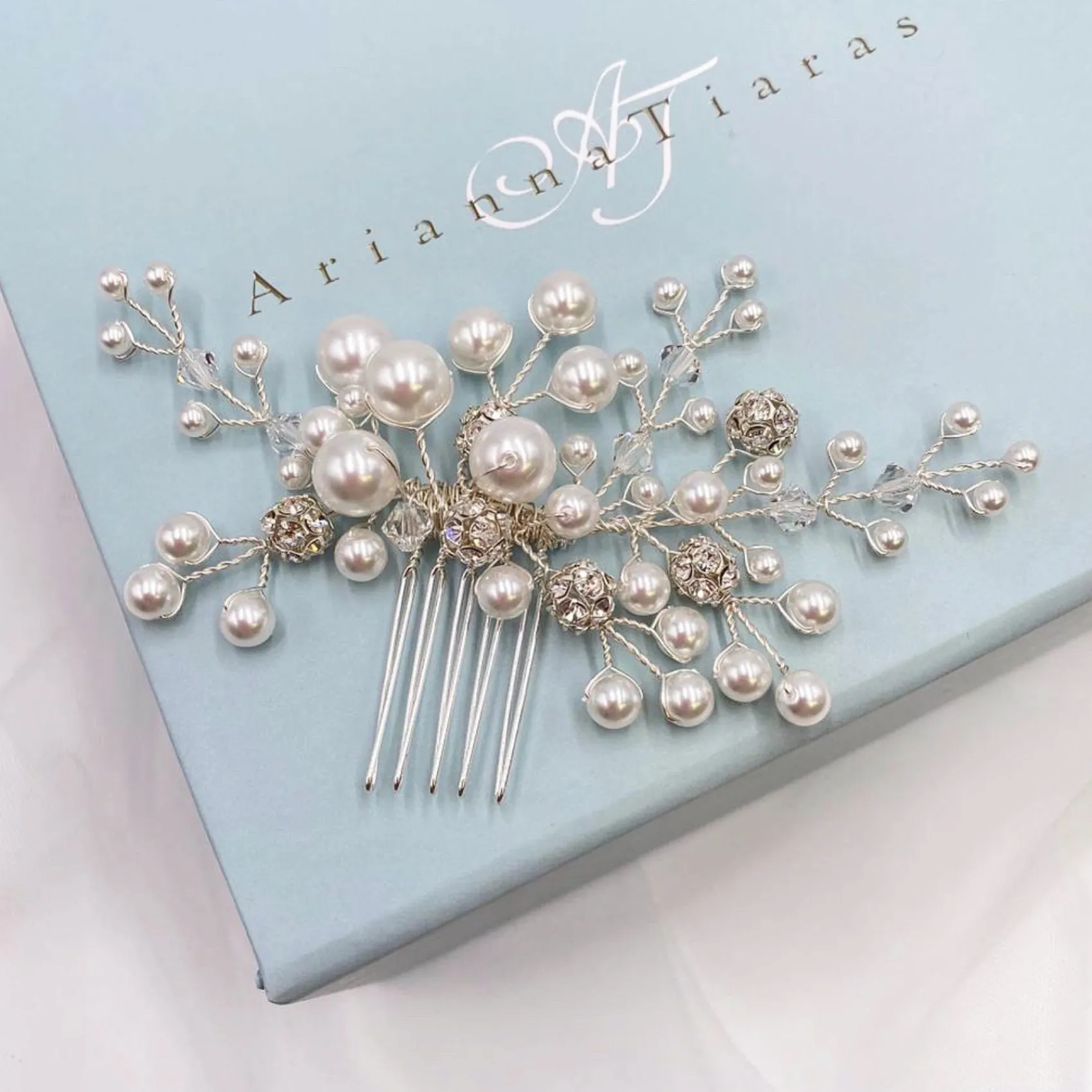 Arianna Mira Perlen- und Kristall-Haarkamm AR614* Perlen-haarschmuck | Silberne Haar-accessoires