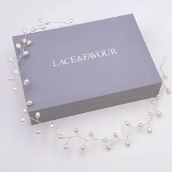 Lace & Favour Aruba lange zarte Perle Hochzeit Haarsträhne (Silber)* Perlen-haarschmuck | Silberne Haar-accessoires