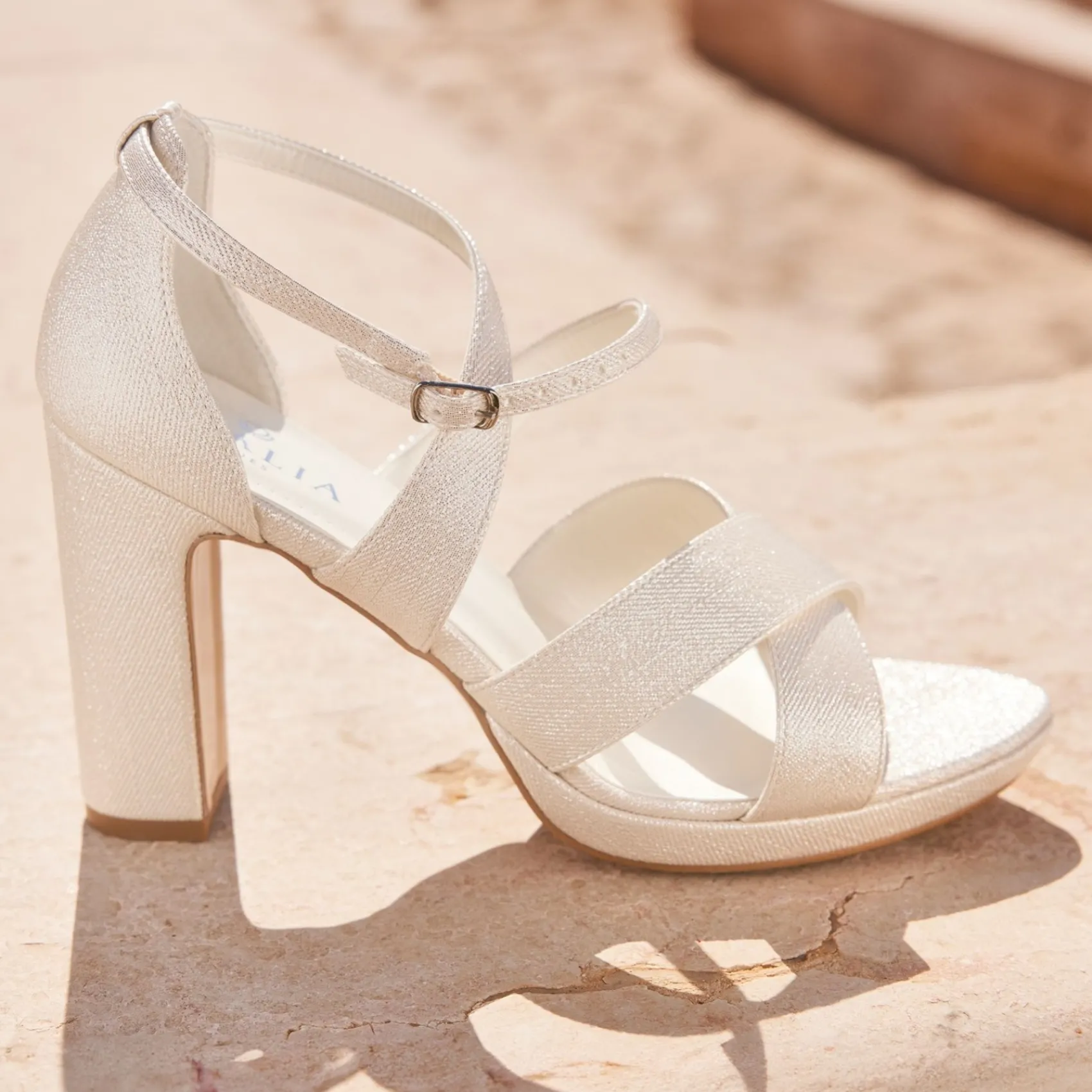 Avalia Shoes Avalia Dilmar Gold Schimmer Riemchen Blockabsatz Plateau Sandalen* Goldene Ballschuhe | Abschlussball-sandalen