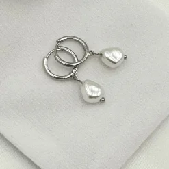 Lace & Favour Bali Silber Süßwasser Perle Huggie Hoop Ohrringe* Geschenke Für Brautjungfern | Geschenke Für Die Braut