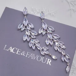 Lace & Favour Belize Statement Cubic Zirkonia lange Tropfenohrringe* Silberner Abschlussball-schmuck | Abschlussball-ohrringe