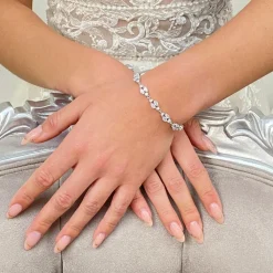 Lace & Favour Berkeley Delicate Cubic Zirkonia Hochzeitsarmband (Silber)* Silberner Abschlussball-schmuck | Prom Armbänder