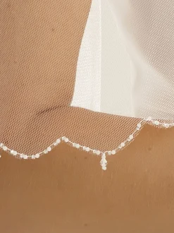 Bianco Evento Bianco Zweistufiger taillenlanger Schleier mit Glasperlenrand S141* Zweistufiger Schleier | Ellenbogenlange Schleier