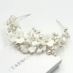 Beads & Beyond Bloomsbury Elfenbein Keramik Blume und Perle Hochzeit Tiara* Perlen-haarschmuck | Silberne Haar-accessoires