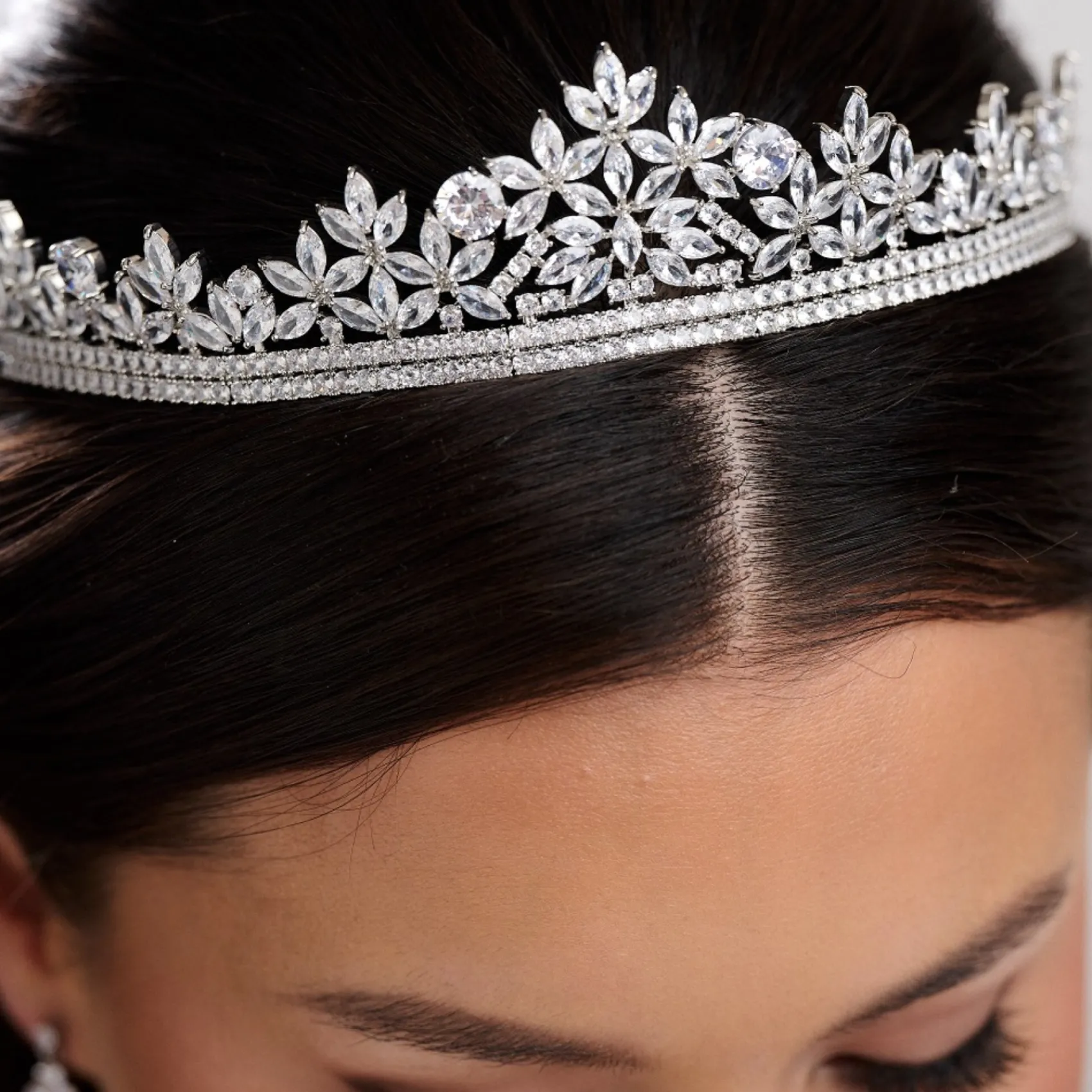 Lace & Favour Britannia Sparkly Cubic Zirkonia Kristall Braut Tiara* Haarschmuck Aus Kristall | Silberne Haar-accessoires