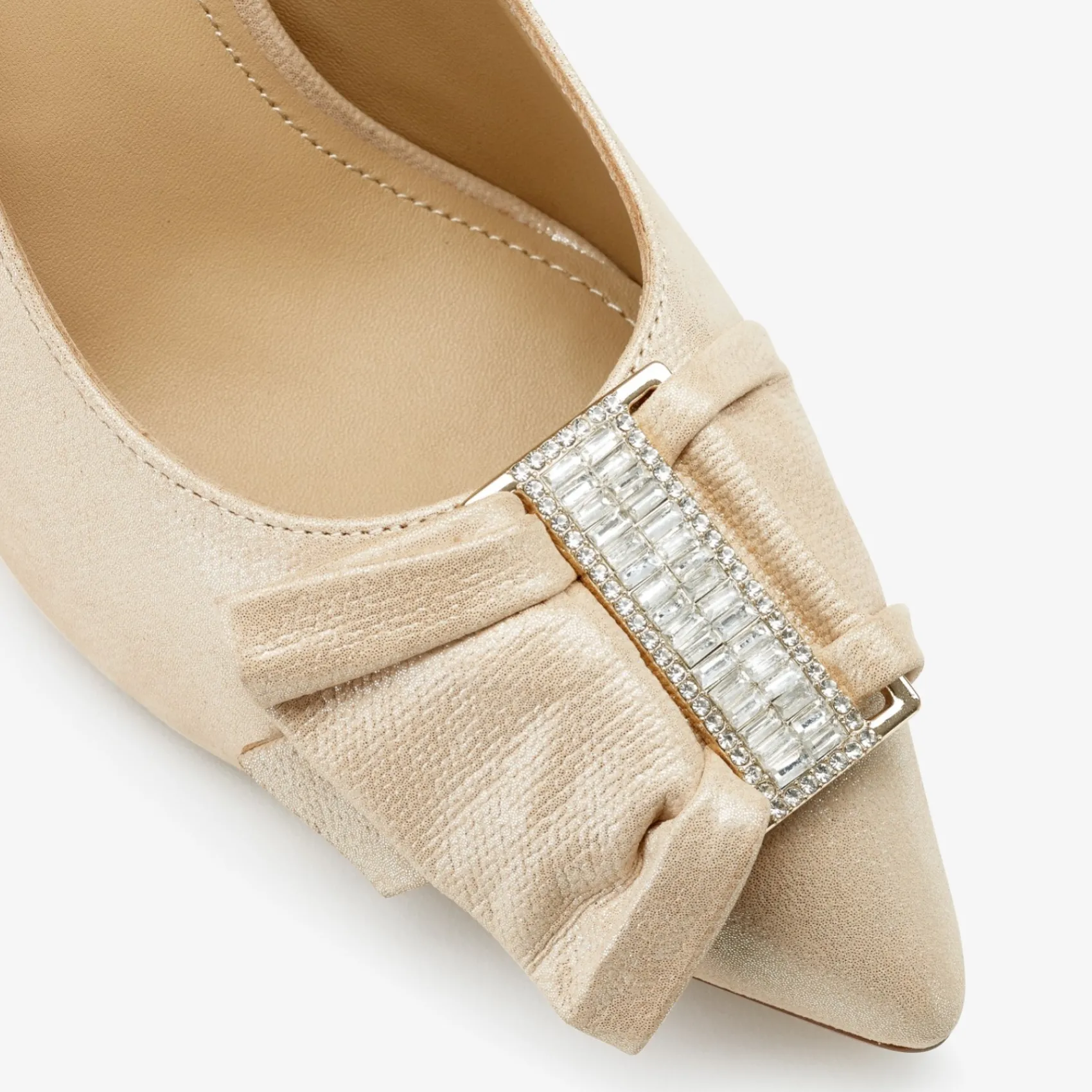 Capollini Elinor Blassgoldene Nubukleder Schuhe mit Kristallschleife* Schuhe Für Hochzeitsgäste | Schuhe Für Die Mutter Der Braut