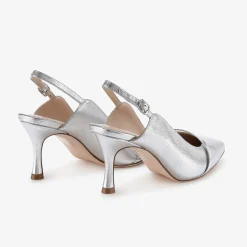 Capollini Emory Silberne Leder Slingbacks mit mittlerem Absatz und Patentriemen* Schuhe Für Hochzeitsgäste | Schuhe Für Die Mutter Der Braut