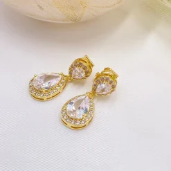 Lace & Favour Celeste Clip On Gold Kristall verschönert Hochzeit Ohrringe* Goldener Abschlussball-schmuck | Abschlussball-ohrringe