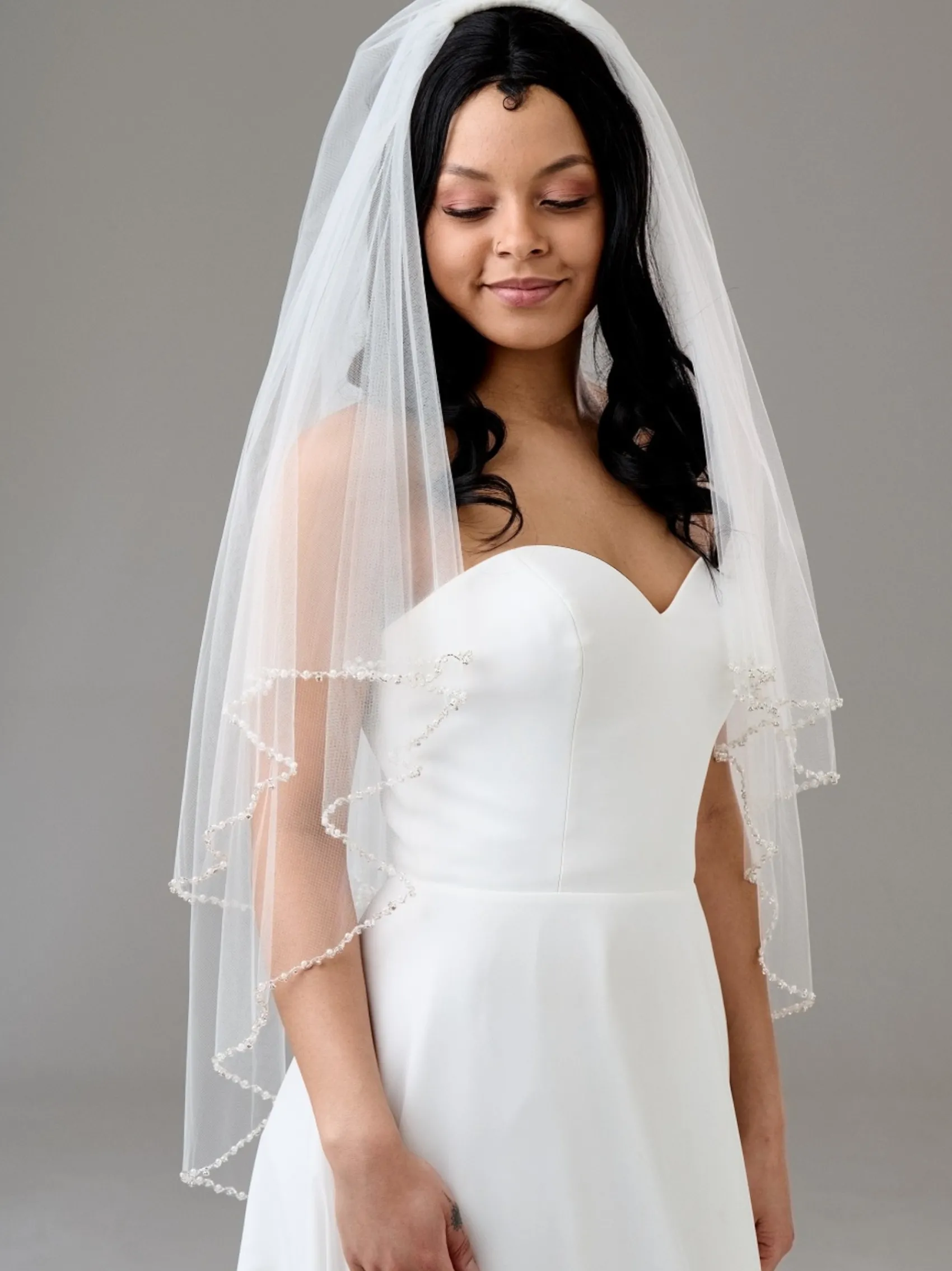 Twilight Designs Charleston Ivory Zweistufiger Schleier mit Perlen, Diamanten und Perlenrand* Zweistufiger Schleier | Fingerspitzen-schleier