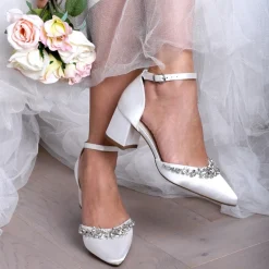 Paradox London Cinta Färbbar Elfenbein Satin Kristall Blockabsatz Knöchelriemen Schuhe* Hochzeitsschuhe | Schuhe Mit Niedrigem Absatz