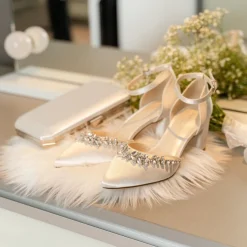 Paradox London Cinta Färbbar Elfenbein Satin Kristall Blockabsatz Knöchelriemen Schuhe* Hochzeitsschuhe | Schuhe Mit Niedrigem Absatz