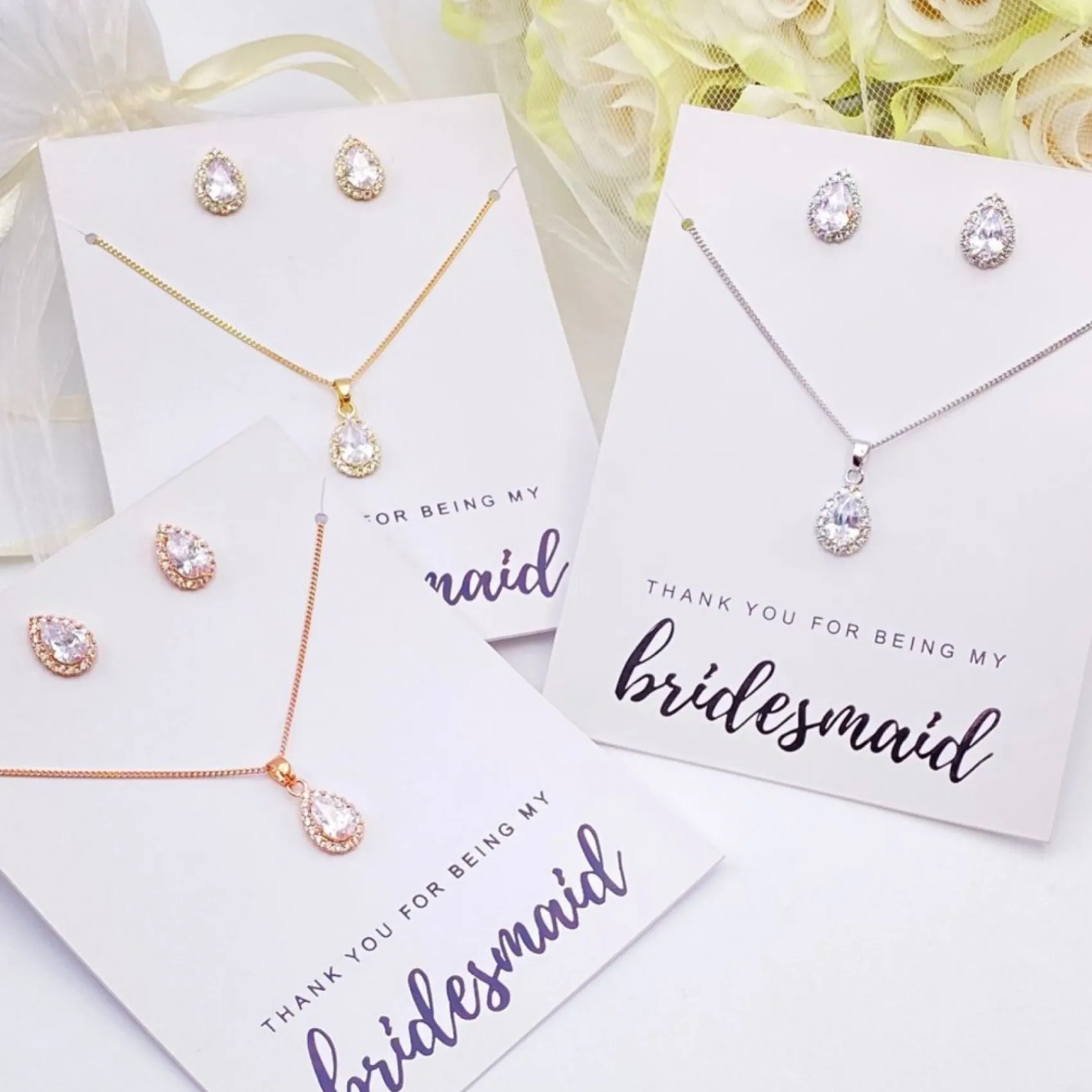 Lace & Favour danke, dass du meine Brautjungfer bist" Silberfarbener Kristallschmuck mit Ohrstecker* Geschenke Für Brautjungfern | Silberner Hochzeitsschmuck