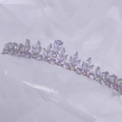Lace & Favour Dekadenz Low Cubic Zirkonia Blätter Hochzeit Tiara* Abschlussball-haarbänder & Tiaras | Haarschmuck Aus Kristall
