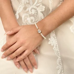 Lace & Favour Desiree Chic Perlen-Hochzeitsarmband (Gold)* Geschenke Für Die Braut | Perlen-hochzeitsschmuck