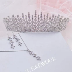 Lace & Favour Dubai Statement Cubic Zirkonia Brautkrone* Haarschmuck Aus Kristall | Silberne Haar-accessoires