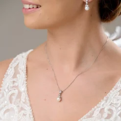 Lace & Favour Elegance Kristall und Perle Hochzeit Anhänger Halskette* Perlen-hochzeitsschmuck | Silberner Hochzeitsschmuck