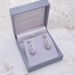Lace & Favour Eliza Silber funkelnde Cubic Zirkonia Tropfen-Ohrringe* Silberner Abschlussball-schmuck | Abschlussball-ohrringe