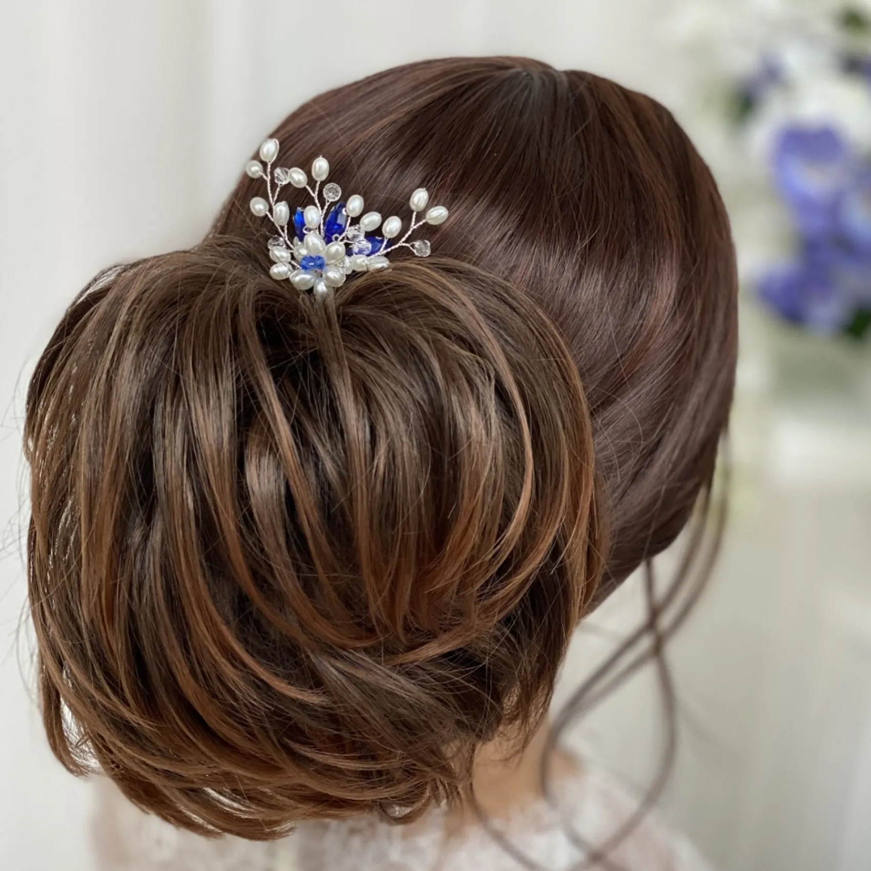 Lace & Favour Ellie Perlencluster-Haarnadel zur Hochzeit (Saphir)* Etwas Blaue Geschenke | Perlen-haarschmuck