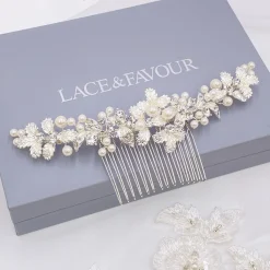 Twilight Designs Ellis Zierlicher Haarkamm mit Silberblättern und Perlen* Perlen-haarschmuck | Silberne Haar-accessoires