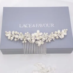 Twilight Designs Ellis Zierlicher Haarkamm mit Silberblättern und Perlen* Perlen-haarschmuck | Silberne Haar-accessoires