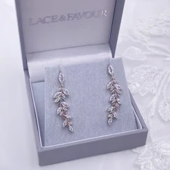 Lace & Favour Farn Silber Glitzernde Kristall Blätter Ohrringe* Silberner Abschlussball-schmuck | Abschlussball-ohrringe