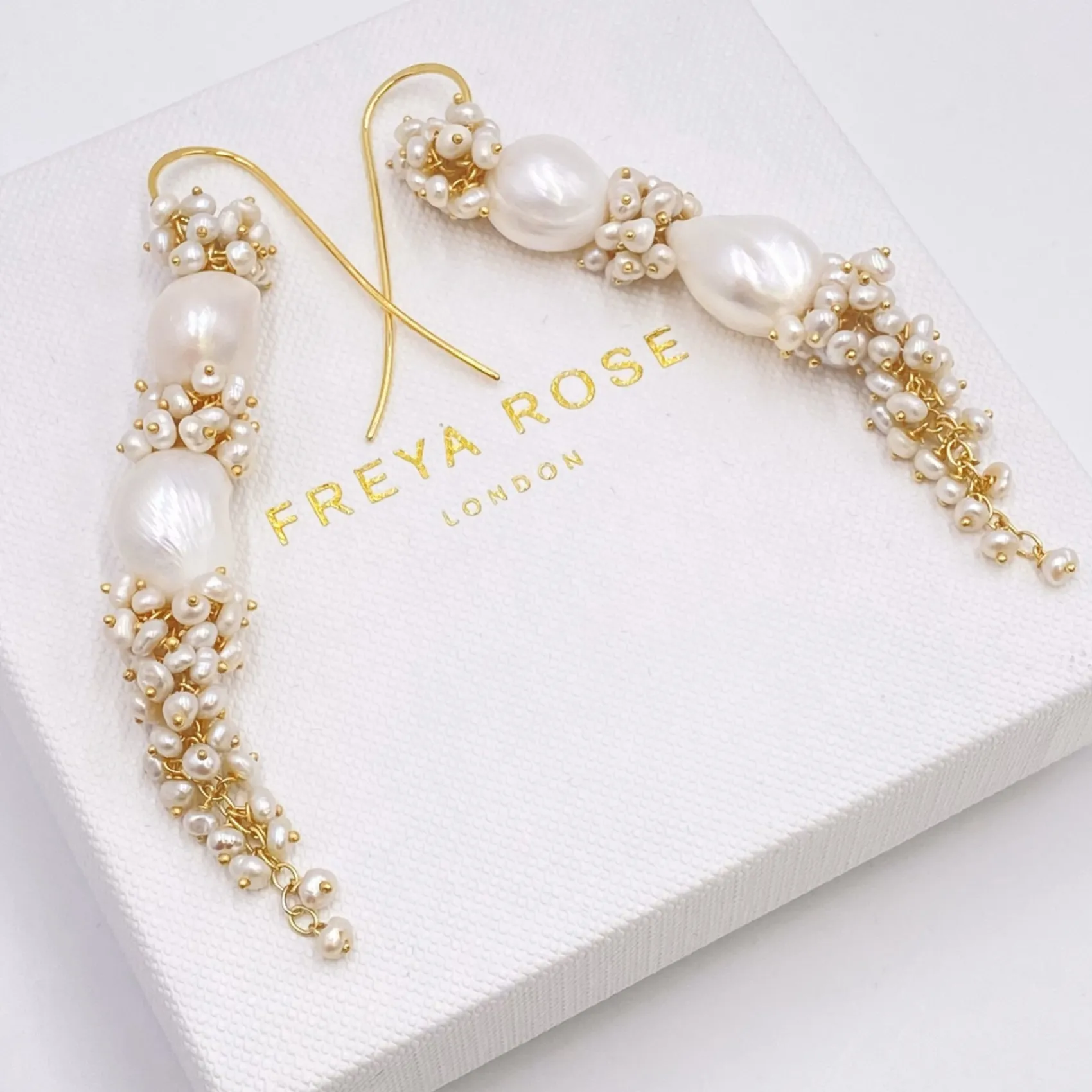 Freya Rose Barocke Perlen-Statement-Ohrringe aus Gold* Gold-hochzeitsschmuck | Hochzeitsgast-schmuck