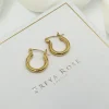 Freya Rose Goldene Mini-Reifen-Ohrringe* Gold-hochzeitsschmuck | Hochzeitsgast-schmuck