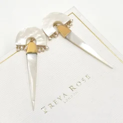 Freya Rose Myla Elfenbein und Gold Perlmutt Statement-Ohrringe* Gold-hochzeitsschmuck | Hochzeitsgast-schmuck