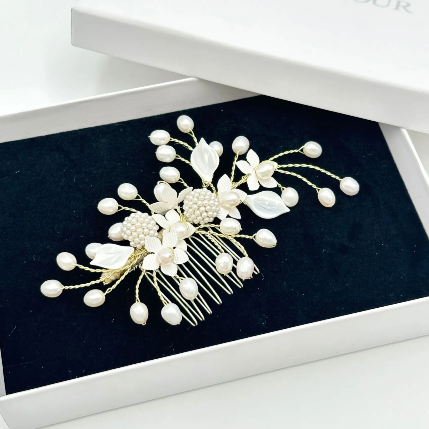 Beads & Beyond Glücksgold Perlenspray Blumen-Hochzeits-Haarkamm* Perlen-haarschmuck | Gold-haar-accessoires