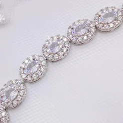 Lace & Favour Grosvenor Oval Crystal verschönert Hochzeitsarmband* Silberner Abschlussball-schmuck | Prom Armbänder