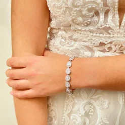 Lace & Favour Hampton Teardrop Cubic Zirkonia Hochzeitsarmband (Silber)* Silberner Abschlussball-schmuck | Prom Armbänder