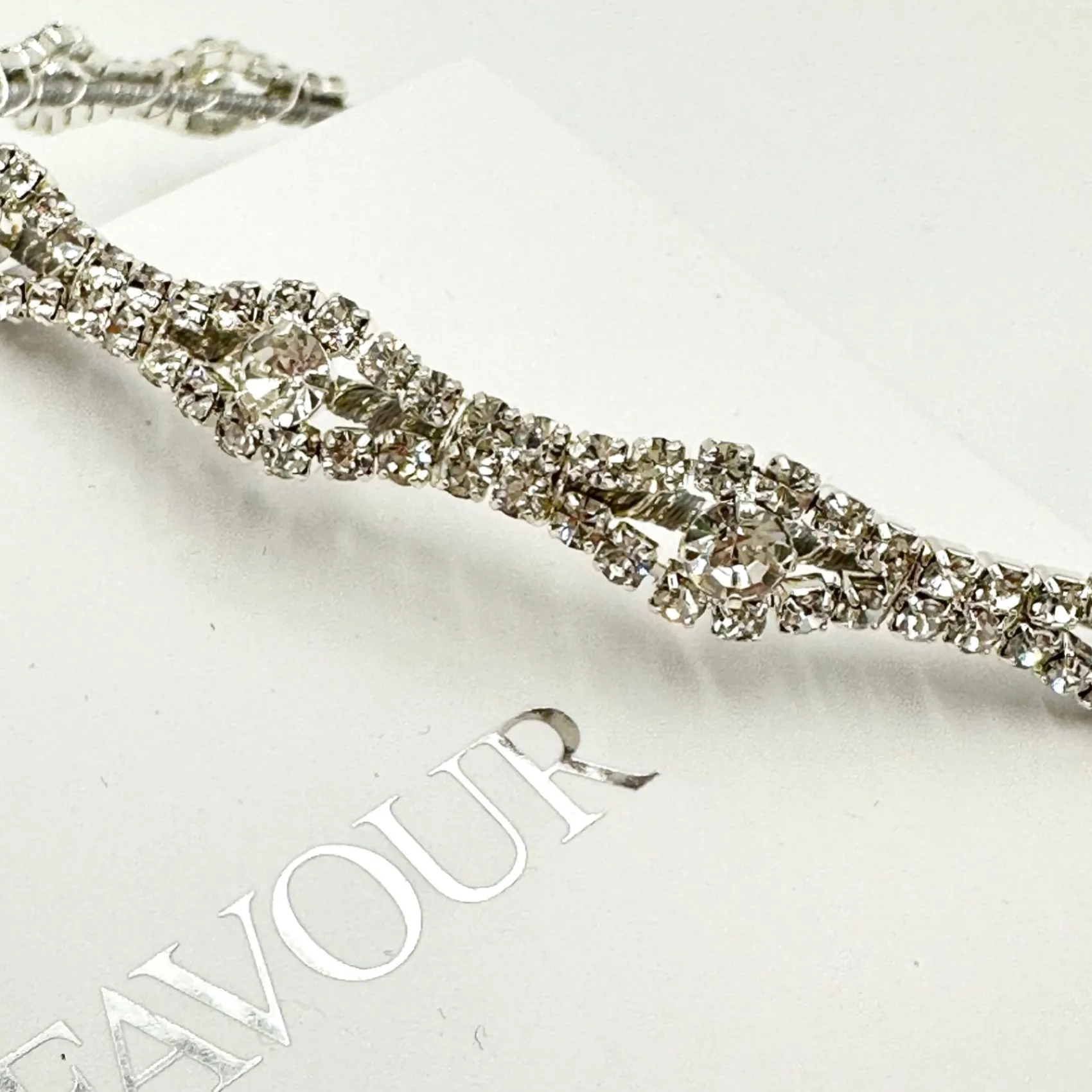 Beads & Beyond Harper Narrow Diamante Wedding Headband* Vintage-kopfbedeckungen | Haarschmuck Aus Kristall