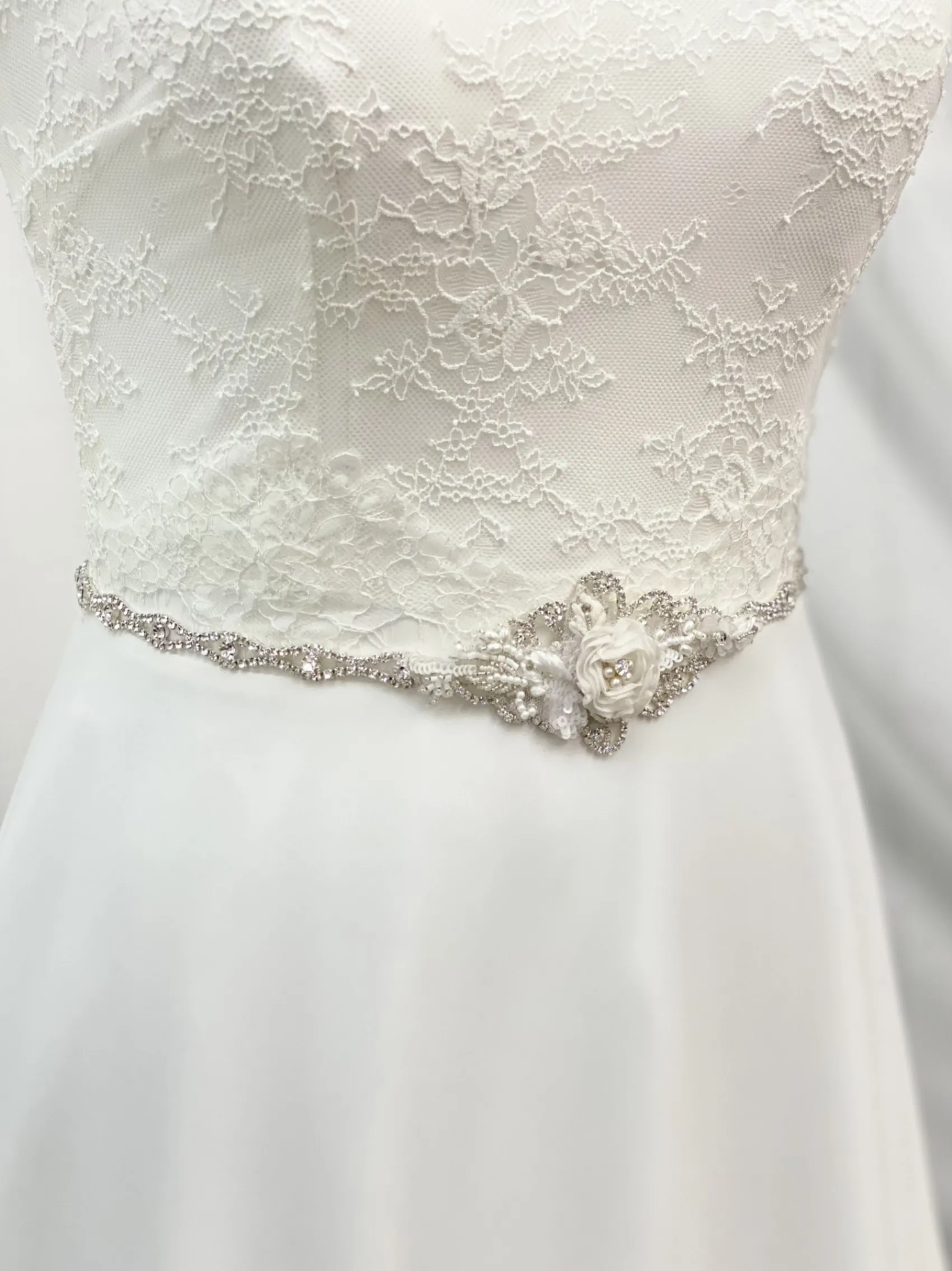 Beads & Beyond Harper Rose Perlen und Diamanten Brautgürtel* Brautkleid Gürtel