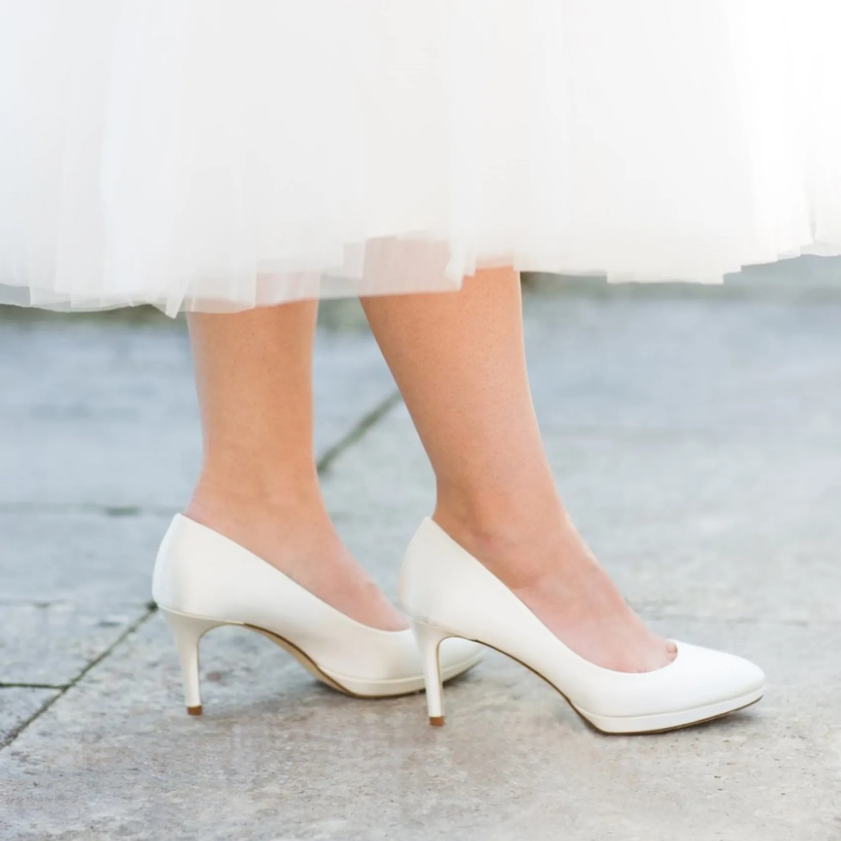 Harriet Wilde Amy Mid Heel Elfenbein Satin Plateau Schuhe* Hochzeitsschuhe | Schuhe Mit Mittlerem Absatz