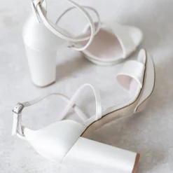 Harriet Wilde Arabella Block Elfenbein Satin Plateau Sandalen* Hochzeitsschuhe | Hochhackige Schuhe