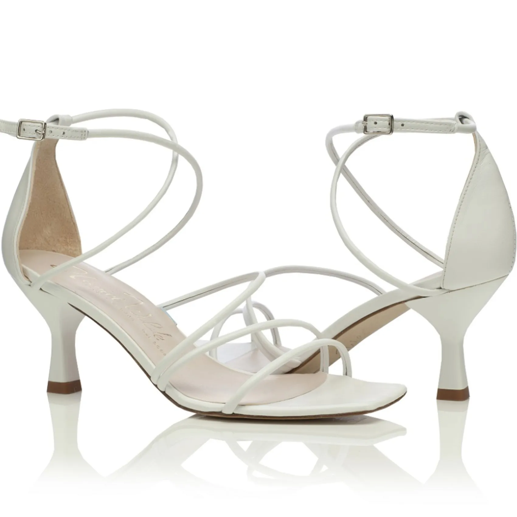 Harriet Wilde Empire Elfenbeinfarbene Leder Riemchensandalen mit mittlerem Absatz und quadratischer Spitze* Hochzeitsschuhe | Designer-hochzeitsschuhe