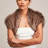 Helen Moore Trüffel-Kunstfell-Braut-Bolero | Lace & Favour* Jacken, Umhänge Und Schals Aus Kunstfell | Boleros Und Jacken Für Hochzeiten