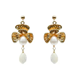 Hermione Harbutt Orchid Gold Floral Pearl Drop Ohrringe* Gold-hochzeitsschmuck | Hochzeits-ohrringe