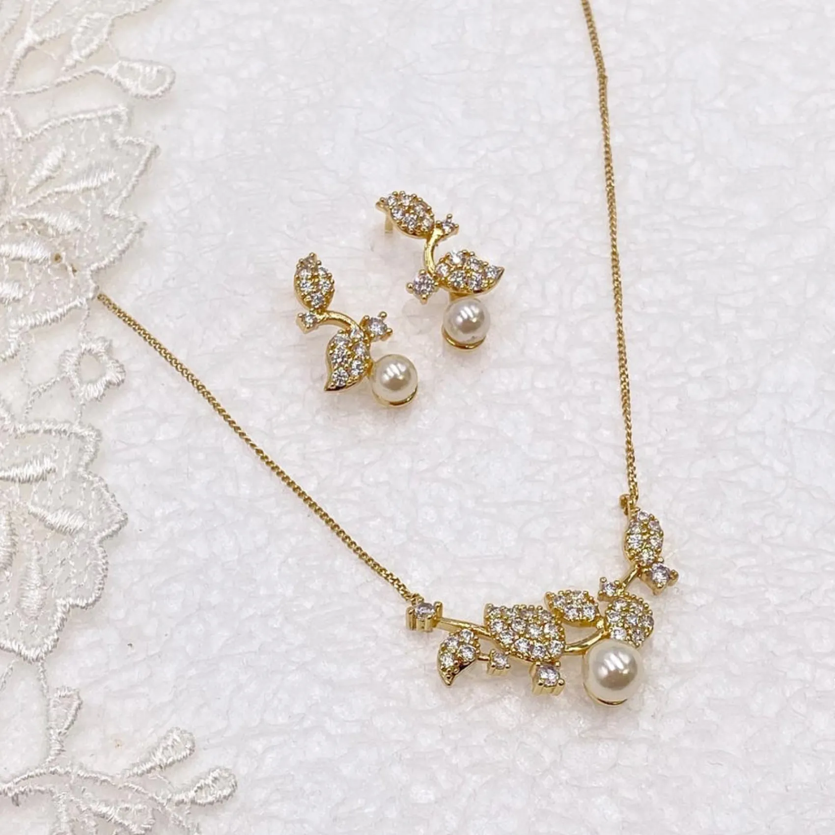 Ivory & Co Ivory and Co Aphrodite Gold Brautschmuck Set* Geschenke Für Die Braut | Perlen-hochzeitsschmuck