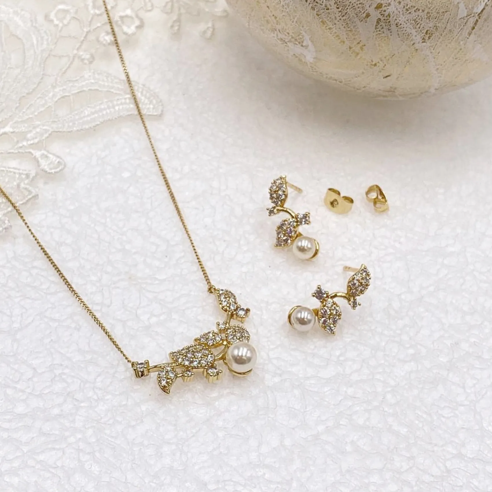 Ivory & Co Ivory and Co Aphrodite Gold Brautschmuck Set* Geschenke Für Die Braut | Perlen-hochzeitsschmuck