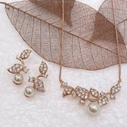 Ivory & Co Ivory and Co Aphrodite Rose Gold Brautschmuck Set* Geschenke Für Die Braut | Perlen-hochzeitsschmuck